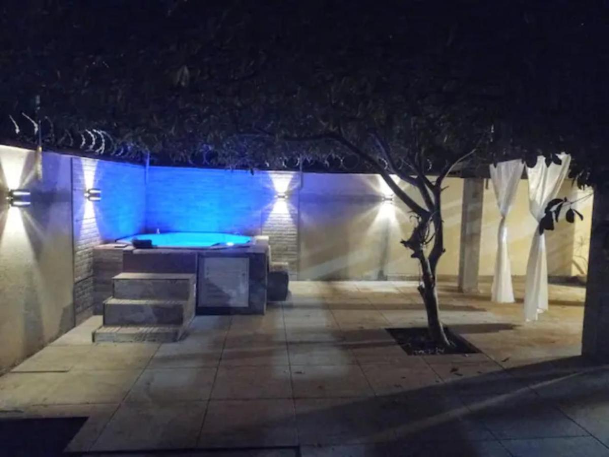 Casa Com Spa De Hidro, Aquecedor E Cromoterapia A 1,0 Km Do Centro Chapada dos Guimarães Εξωτερικό φωτογραφία